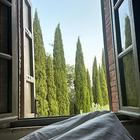 Semesterbostad Le Porrine